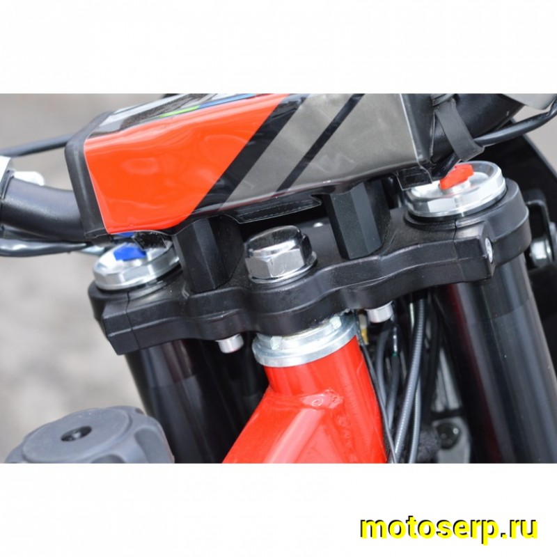 Купить  Мотоцикл Кросс/Эндуро Ajerra TOOBA К5 PR 300cc  ZS175FMM-5 PR  21/18" 6пер. (шт) купить с доставкой по Москве и России, цена, технические характеристики, комплектация фото  - motoserp.ru