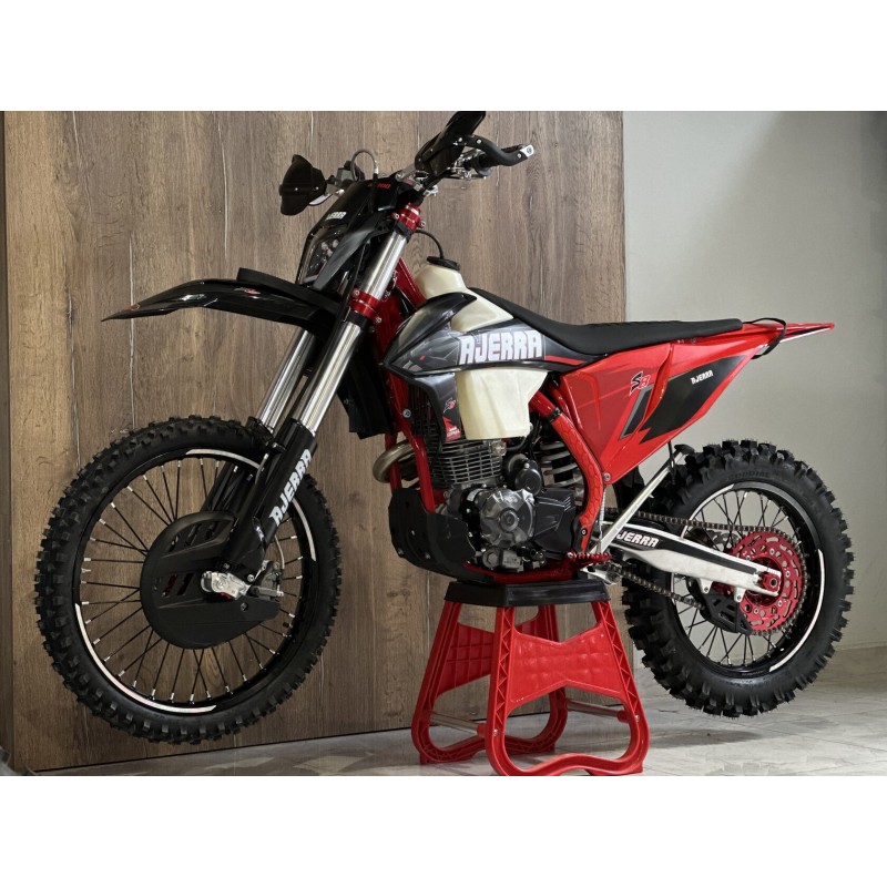 Купить  Мотоцикл Кросс/Эндуро Ajerra S8 300сс, CB300RL ZS175FMN 21/18", 6 пер. (шт)  купить с доставкой по Москве и России, цена, технические характеристики, комплектация фото  - motoserp.ru