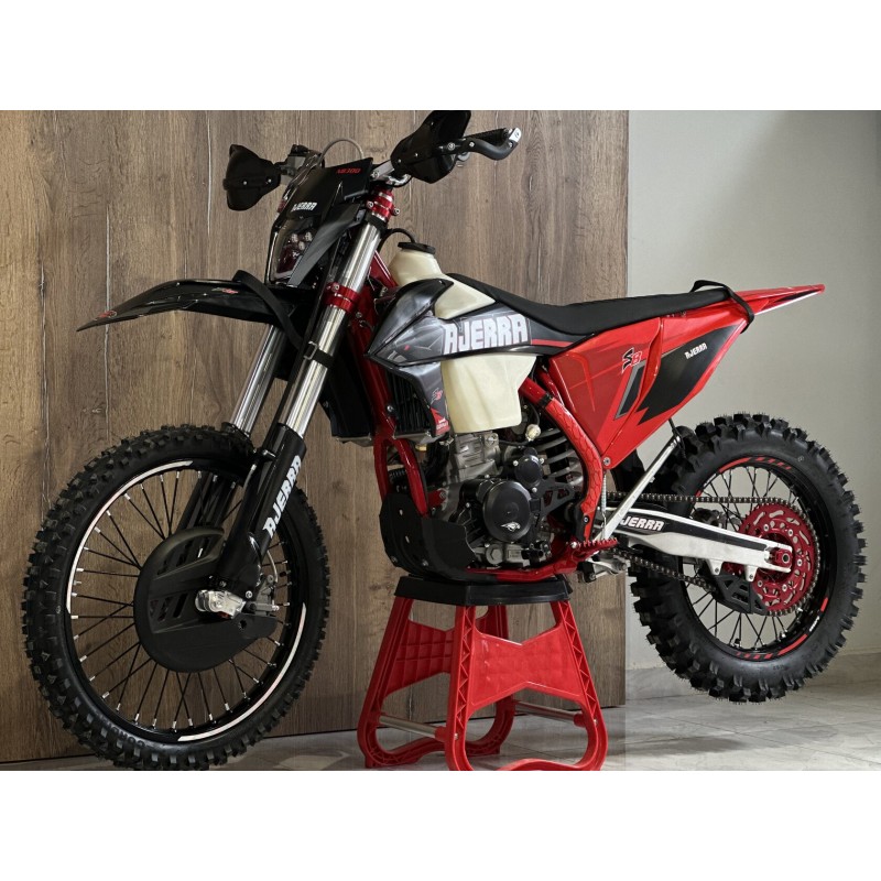 Купить  Мотоцикл Кросс/Эндуро Ajerra S8 300сс, NB300 ZS178NB, 21/18", 5 пер. (шт) купить с доставкой по Москве и России, цена, технические характеристики, комплектация фото  - motoserp.ru