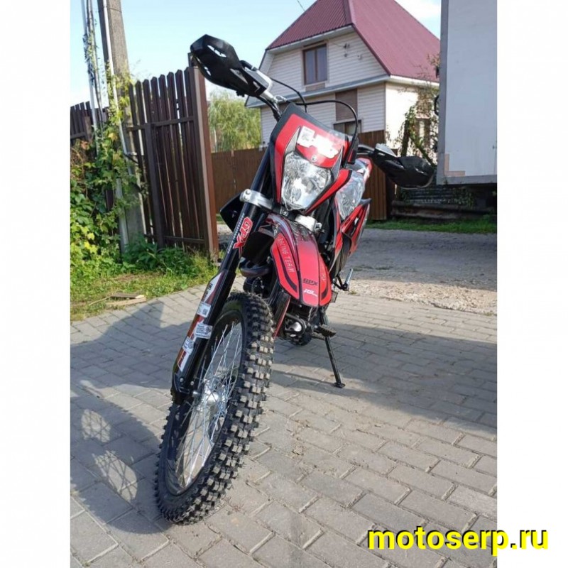 Купить  Мотоцикл Кросс/Эндуро Motoland XR300 LITE (175FMM) (спортинв) 21/18, красный (шт) (ML 21938 купить с доставкой по Москве и России, цена, технические характеристики, комплектация фото  - motoserp.ru