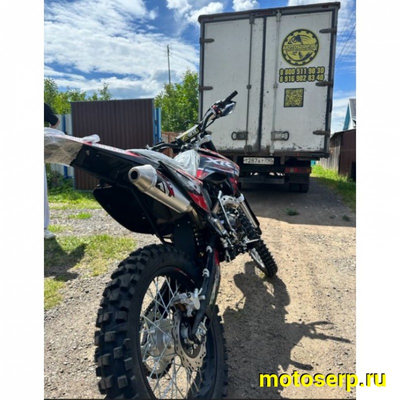 Купить  Мотоцикл Кросс/Эндуро Motoland XR300 LITE (175FMM) (спортинв) 21/18, красный (шт) (ML 21938 купить с доставкой по Москве и России, цена, технические характеристики, комплектация фото  - motoserp.ru