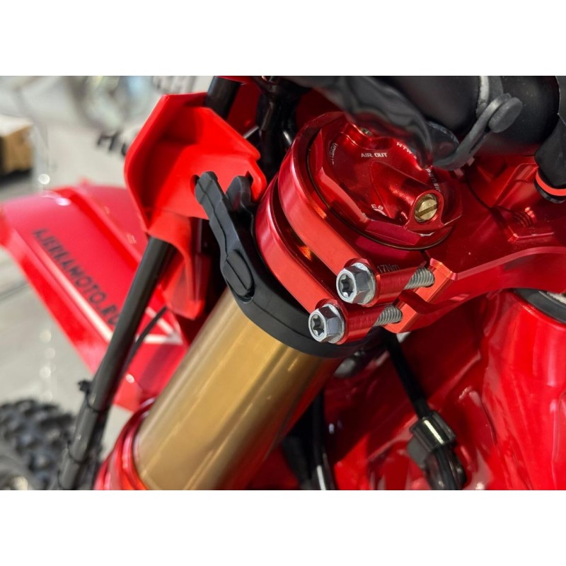 Купить  Мотоцикл Кросс/Эндуро Ajerra SAGAI K10 300сс, CB300RL ZS175FMN 21/18", 6 пер. (шт)  купить с доставкой по Москве и России, цена, технические характеристики, комплектация фото  - motoserp.ru