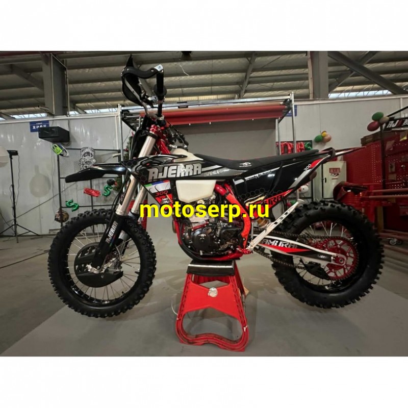 Купить  Мотоцикл Кросс/Эндуро AJERRA SAMURAI 300сс, NC300 ZS177MM  21/18" 6пер. (шт) купить с доставкой по Москве и России, цена, технические характеристики, комплектация фото  - motoserp.ru