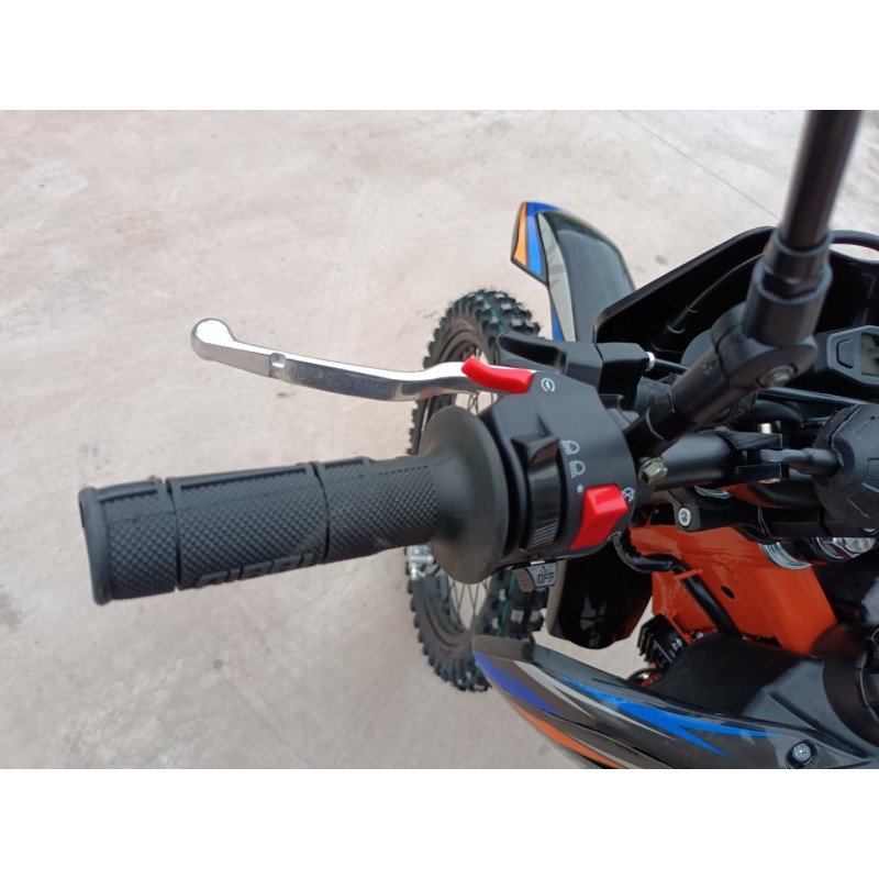 Купить  Мотоцикл Кросс/Эндуро Regulmoto ATHLETE PRO 300 NEW (4 valves) 6 передач, 21/18" 43 перо. Выпуск 2024г. (шт) (ФОТО купить с доставкой по Москве и России, цена, технические характеристики, комплектация фото  - motoserp.ru