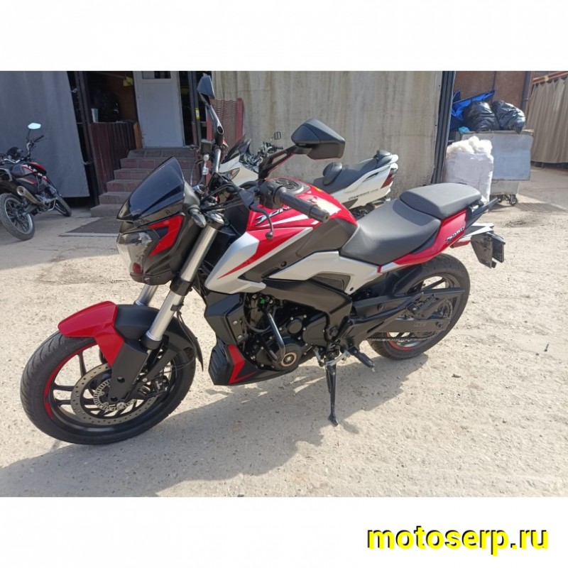 Купить  Мотоцикл Bajaj Dominar 250 б/у состояние нового , пробег 377км (год 2022) купить с доставкой по Москве и России, цена, технические характеристики, комплектация фото  - motoserp.ru