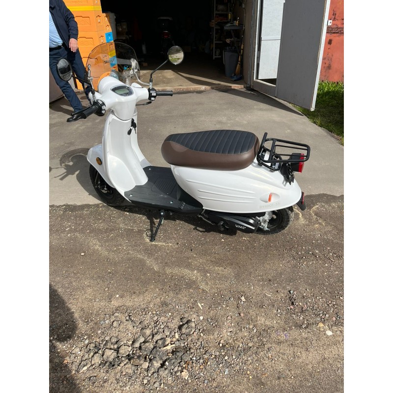 Купить  Скутер VMC SPRINT 50 EFI инжектор, 10/10", 4Т, диск/бараб, LED фара (шт) 01250 (Vento купить с доставкой по Москве и России, цена, технические характеристики, комплектация фото  - motoserp.ru