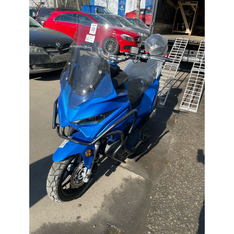 Купить  Скутер Jilang ADV 2+ EFI 50сс ИНЖЕКТОР 14/13" дикс/бар, дуги, держатель телефона +шлем (шт) 01800 (City  (К-дар купить с доставкой по Москве и России, цена, технические характеристики, комплектация фото  - motoserp.ru