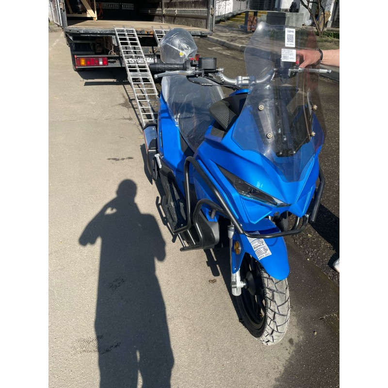 Купить  Скутер Jilang ADV 2+ EFI 50сс ИНЖЕКТОР 14/13" дикс/бар, дуги, держатель телефона +шлем (шт) 01800 (City  (К-дар купить с доставкой по Москве и России, цена, технические характеристики, комплектация фото  - motoserp.ru