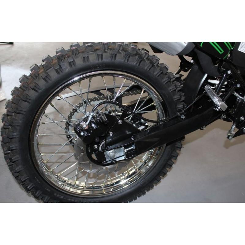 Купить  Мотоцикл Кросс/Эндуро Racer ZWC2-300B Booster (ПТС) 173FMM, 23,1л.с. 21/18" (шт)  купить с доставкой по Москве и России, цена, технические характеристики, комплектация фото  - motoserp.ru