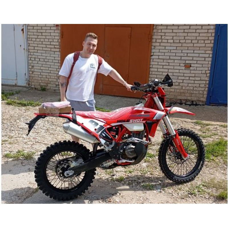 Купить  Мотоцикл Кросс/Эндуро Regulmoto Holeshot Red Edition 175FMM-5PR (спортинв) 300cc балан.,6КПП, 4V,подв. сж/отб KKE 2катр. 47мм (шт) купить с доставкой по Москве и России, цена, технические характеристики, комплектация фото  - motoserp.ru