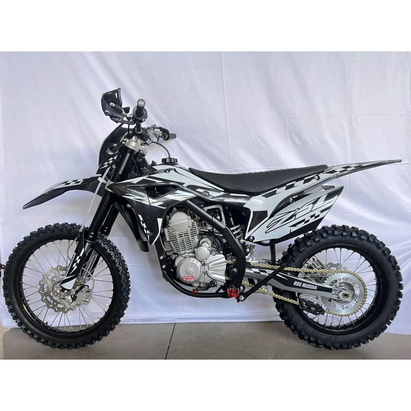 Купить  Мотоцикл Кросс/Эндуро BSE Z5 L White Black Выпуск 2025г. (спортин) (шт) купить с доставкой по Москве и России, цена, технические характеристики, комплектация фото  - motoserp.ru