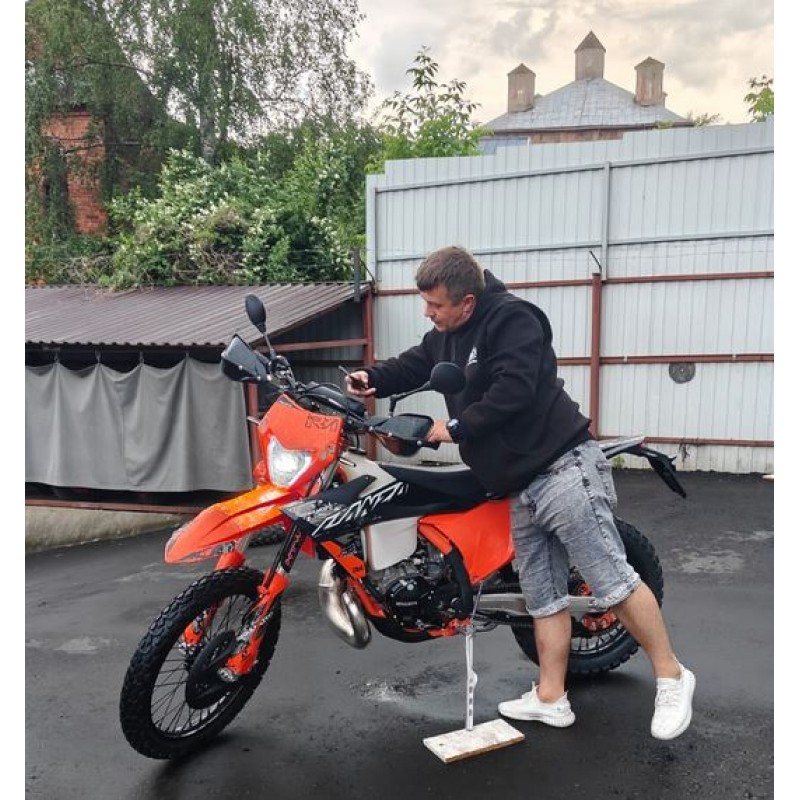 Купить  Мотоцикл Кросс/Эндуро Regulmoto Lanza 2Т (ЭПТС) DT230 , подвеска HTW (Без Прогрессии) Покрышки на выбор: эндуро/турэндуро (шт) купить с доставкой по Москве и России, цена, технические характеристики, комплектация фото  - motoserp.ru