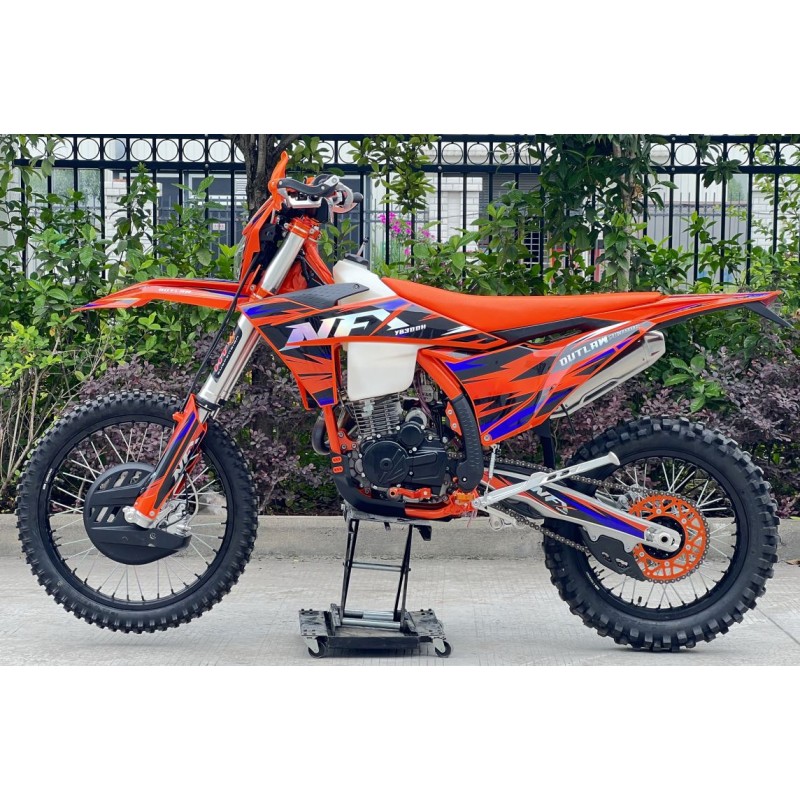 Купить  Мотоцикл Кросс/Эндуро NFX Outlaw ZS174MN-5 (NB300)  21/18" (репл KTM 24) с прогрес. , 21"/18" пластик КТМ 24 и рама (К10) (шт) купить с доставкой по Москве и России, цена, технические характеристики, комплектация фото  - motoserp.ru