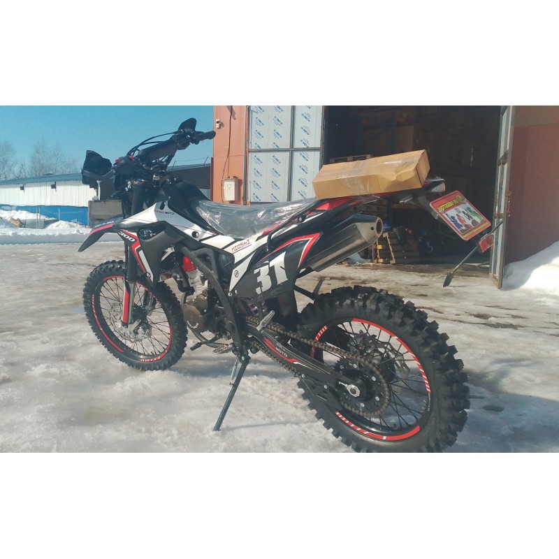 Купить  Мотоцикл Кросс/Эндуро Regulmoto CR-Z 300 (ЭПТС) 21/18, Gear 6, (NB300) NB178MN-6 292сс, 4Т, Красный/черный (шт) купить с доставкой по Москве и России, цена, технические характеристики, комплектация фото  - motoserp.ru