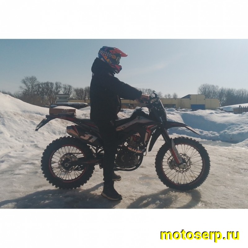 Купить  Мотоцикл Кросс/Эндуро Regulmoto CR-Z 300 (ЭПТС) 21/18, Gear 6, (NB300) NB178MN-6 292сс, 4Т, Красный/черный (шт) купить с доставкой по Москве и России, цена, технические характеристики, комплектация фото  - motoserp.ru
