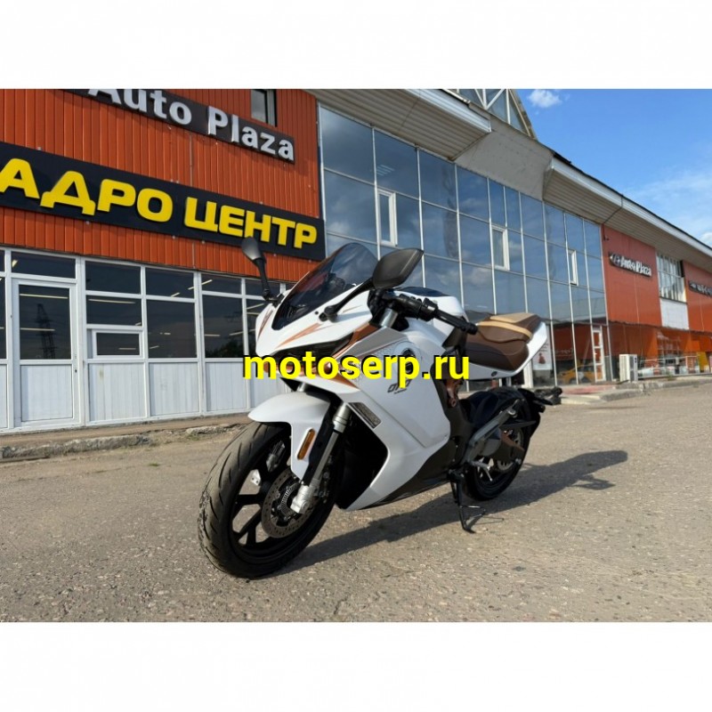 Купить  Мотоцикл электро, электромотоцикл QJ motor RX 5000D категория "М", 3600/5000 Ват, 72V60Ah Li-ion, ABS и ESP, Видеорегистратор  (шт) купить с доставкой по Москве и России, цена, технические характеристики, комплектация фото  - motoserp.ru