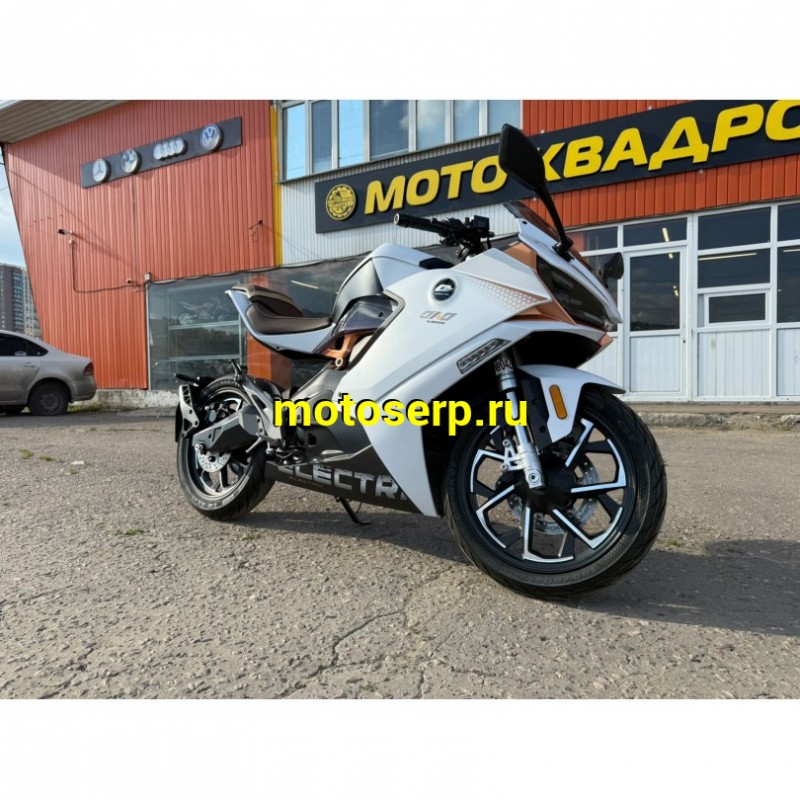 Купить  Мотоцикл электро, электромотоцикл QJ motor RX 5000D категория "М", 3600/5000 Ват, 72V60Ah Li-ion, ABS и ESP, Видеорегистратор  (шт) купить с доставкой по Москве и России, цена, технические характеристики, комплектация фото  - motoserp.ru