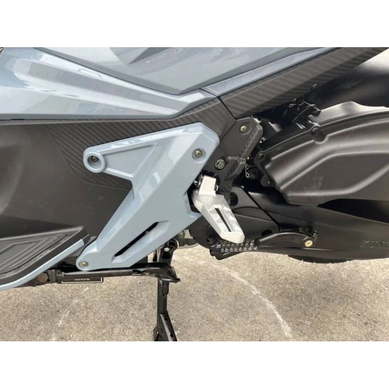 Купить  Скутер SPRMOTORS ADV MAX T4-50L карбюратор, с тремя кофрами! 14/13" (шт) 01700 (SPR купить с доставкой по Москве и России, цена, технические характеристики, комплектация фото  - motoserp.ru
