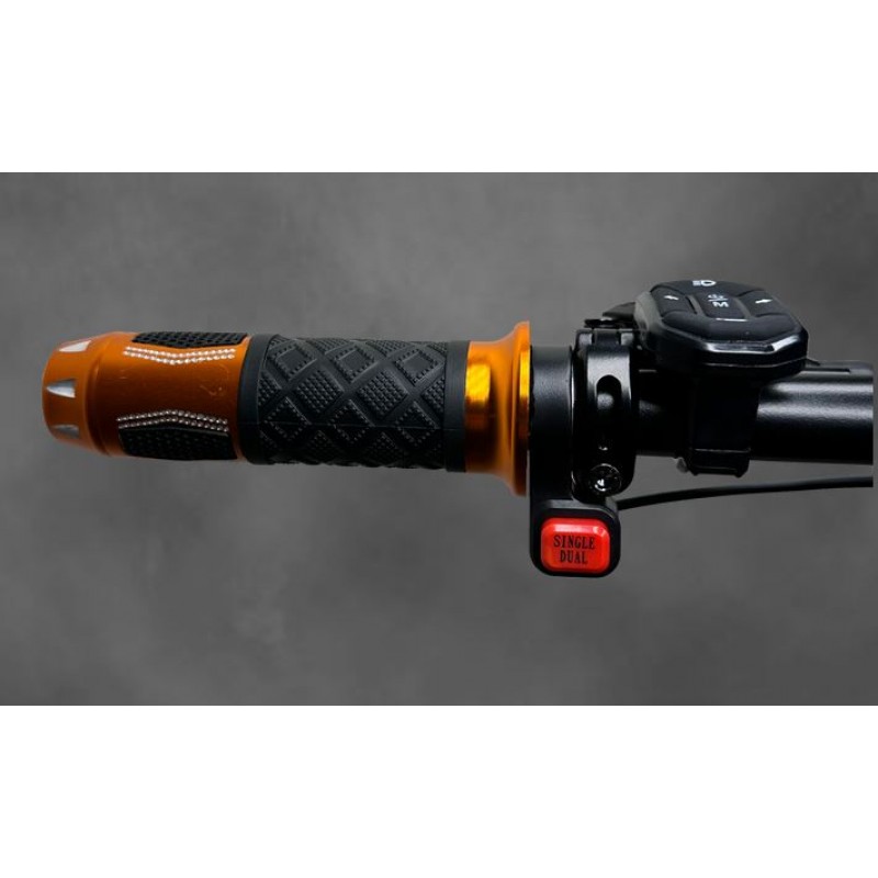 Купить  Электрокомплект Скут. KG R2 3600 Ват, 60V 31.2Ah, (полноведущий 2 мотор-колеса), два аморт.,тормоза гидр.Disk (шт) купить с доставкой по Москве и России, цена, технические характеристики, комплектация фото  - motoserp.ru