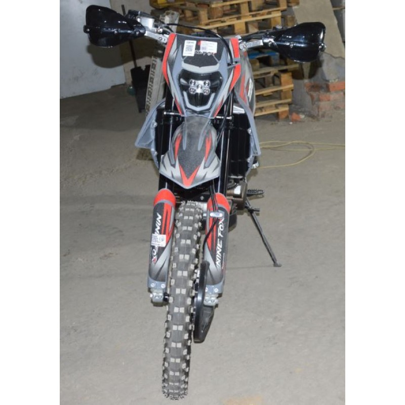 Купить  Мотоцикл Кросс/Эндуро Nine Fox Trekker 300cc (спортинв), 21/18, 4Т, 300сс, 174MN-3 ,4Т,4 клап.,балансир.,диск/диск (шт) (Nine  купить с доставкой по Москве и России, цена, технические характеристики, комплектация фото  - motoserp.ru