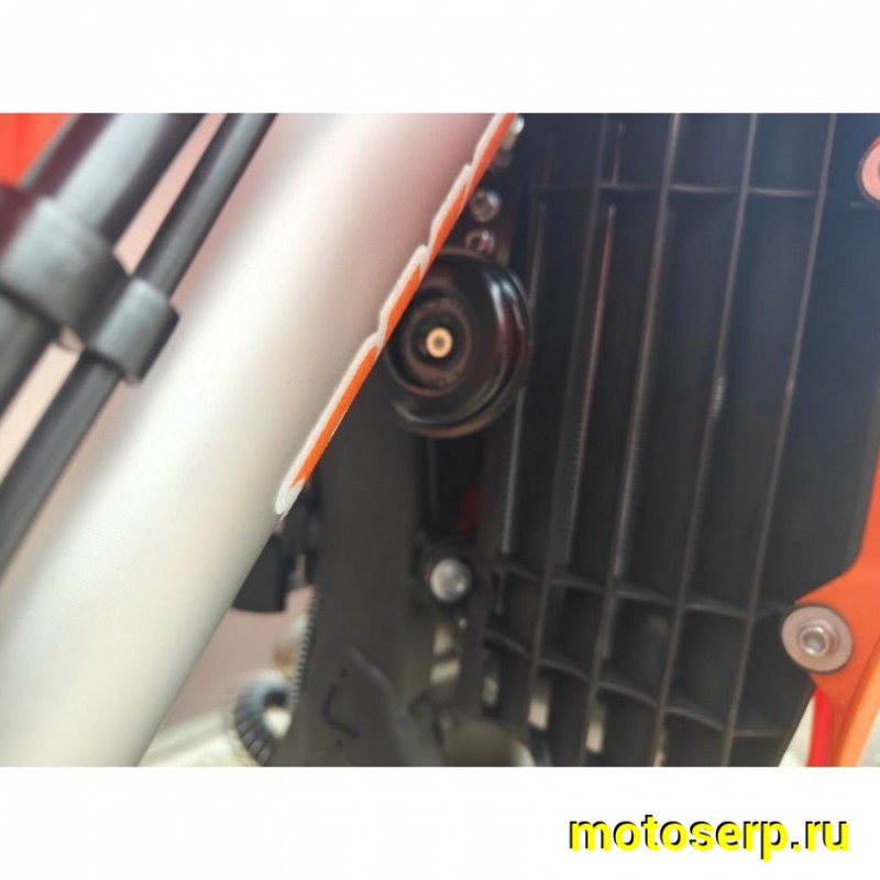 Купить  Мотоцикл Кросс/Эндуро Regulmoto SIX DAYS 350сс (ЭПТС) (ZS NB350) 21/18" 31,2 л.с. (шт) купить с доставкой по Москве и России, цена, технические характеристики, комплектация фото  - motoserp.ru