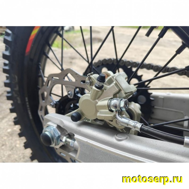Купить  Мотоцикл Кросс/Эндуро Regulmoto SIX DAYS 350сс (ЭПТС) (ZS NB350) 21/18" 31,2 л.с. (шт) купить с доставкой по Москве и России, цена, технические характеристики, комплектация фото  - motoserp.ru