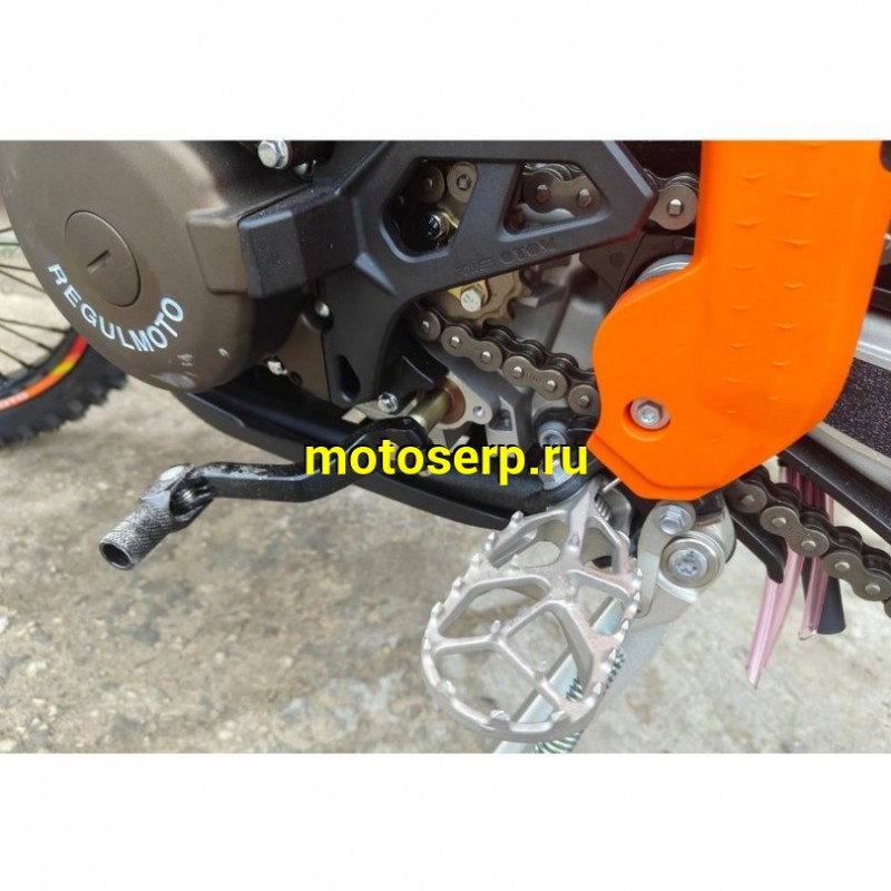Купить  Мотоцикл Кросс/Эндуро Regulmoto SIX DAYS 350сс (ЭПТС) (ZS NB350) 21/18" 31,2 л.с. (шт) купить с доставкой по Москве и России, цена, технические характеристики, комплектация фото  - motoserp.ru