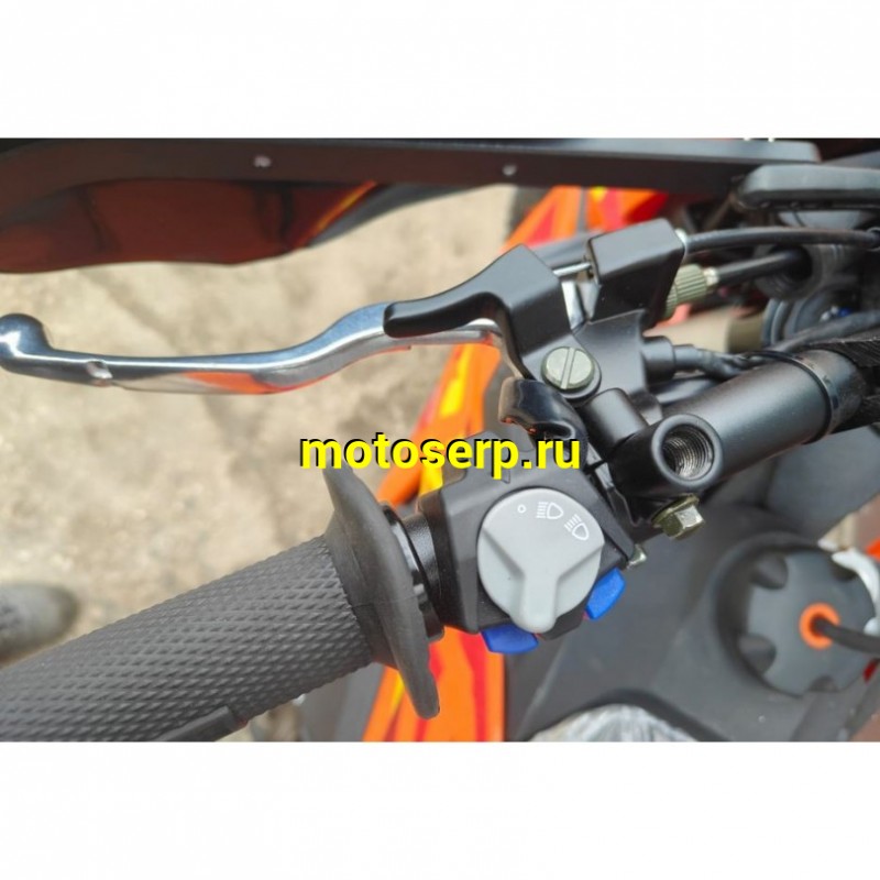 Купить  Мотоцикл Кросс/Эндуро Regulmoto SIX DAYS 350сс (ЭПТС) (ZS NB350) 21/18" 31,2 л.с. (шт) купить с доставкой по Москве и России, цена, технические характеристики, комплектация фото  - motoserp.ru