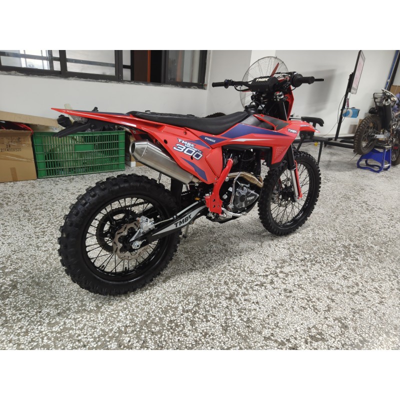 Купить  Мотоцикл Кросс/Эндуро TMBK MAGNETIC 300PR  175FMM (шт) (Progasi (ФОТО купить с доставкой по Москве и России, цена, технические характеристики, комплектация фото  - motoserp.ru