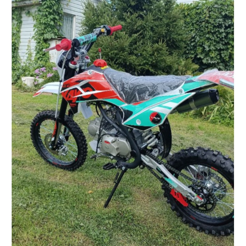 Купить  Питбайк KAYO Basic K125EM 17/14 KRZ 2026г. (механ. сцепл., эл. стартер) (шт) (SM (ФОТО купить с доставкой по Москве и России, цена, технические характеристики, комплектация фото  - motoserp.ru