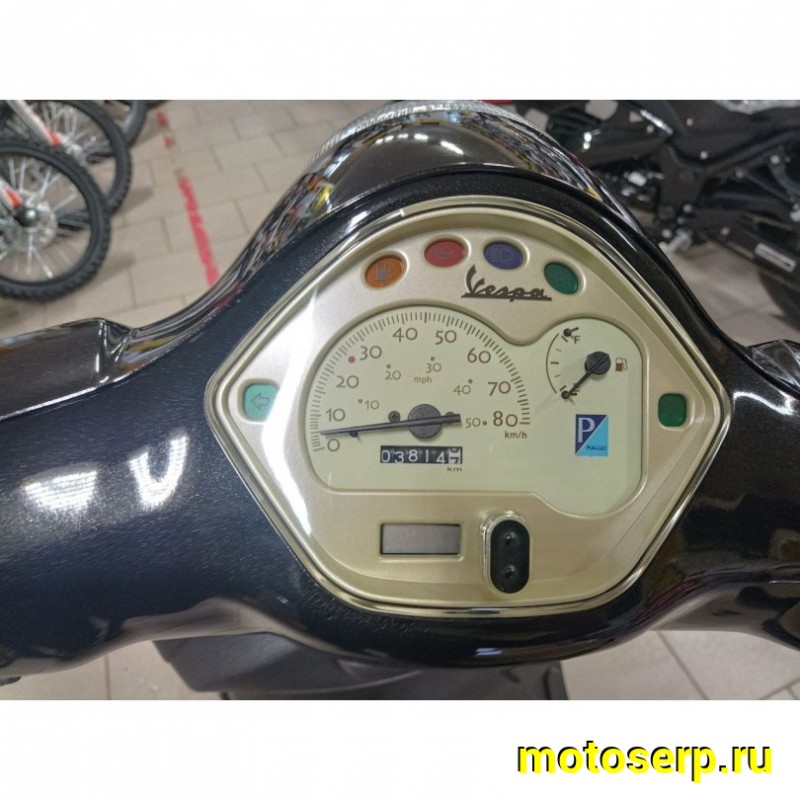 Купить  Скутер Vespa LX 50 2T 2014г.в.3814км Из Японии,без пробега по РФ    купить с доставкой по Москве и России, цена, технические характеристики, комплектация фото  - motoserp.ru