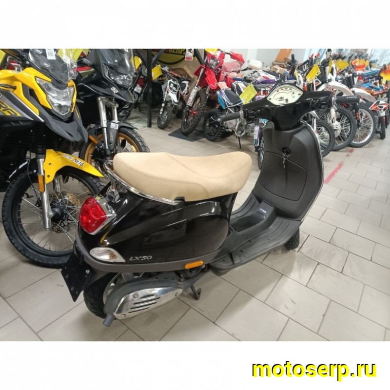 Купить  Скутер Vespa LX 50 2T 2014г.в.3814км Из Японии,без пробега по РФ    купить с доставкой по Москве и России, цена, технические характеристики, комплектация фото  - motoserp.ru