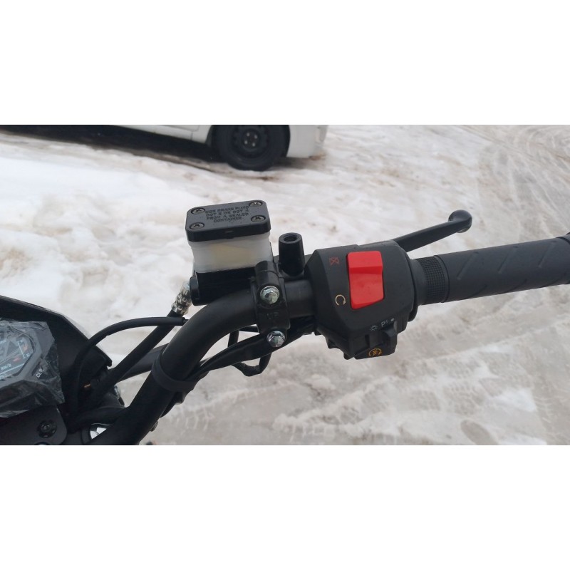 Купить  Мопед Roliz Альфа URSA PRO EFI 50cc ИНЖЕКТОР, 17/17" USB мотард Motard 50 (шт) 01250 купить с доставкой по Москве и России, цена, технические характеристики, комплектация фото  - motoserp.ru