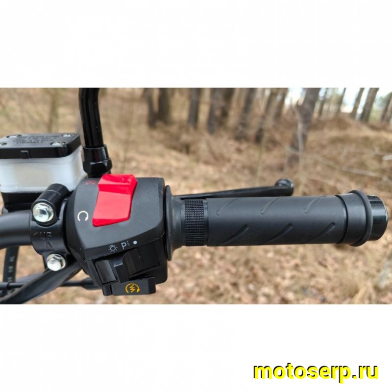 Купить  Мопед Rockot Alpha RESTYLE (Альфа Рестайл) + ЦПГ 4Т,возд. охл.,17"/17" диск./диск. (шт) 01250 (Rockot (ФОТО купить с доставкой по Москве и России, цена, технические характеристики, комплектация фото  - motoserp.ru