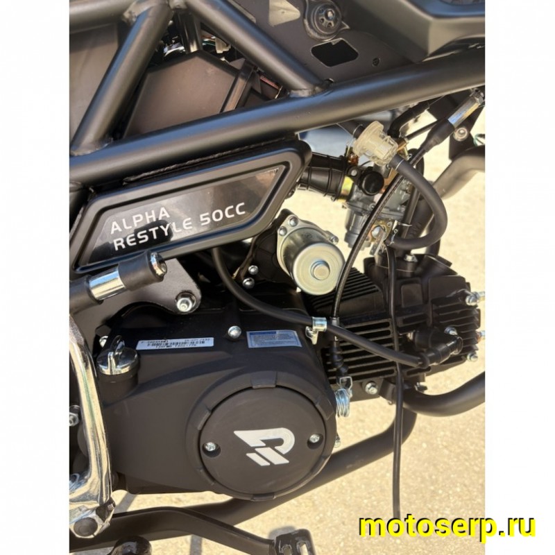 Купить  Мопед Rockot Alpha RESTYLE (Альфа Рестайл) + ЦПГ 4Т,возд. охл.,17"/17" диск./диск. (шт) 01250 (Rockot (ФОТО купить с доставкой по Москве и России, цена, технические характеристики, комплектация фото  - motoserp.ru