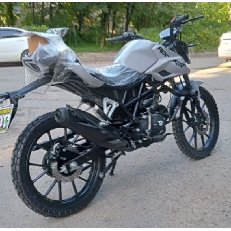 Купить  Мопед Rockot Alpha RESTYLE (Альфа Рестайл) + ЦПГ 4Т,возд. охл.,17"/17" диск./диск. (шт) 01250 (Rockot (ФОТО купить с доставкой по Москве и России, цена, технические характеристики, комплектация фото  - motoserp.ru