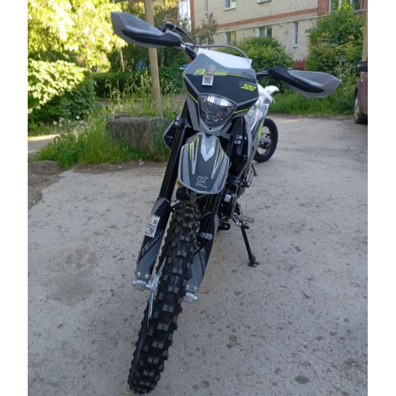 Купить  Мотоцикл Кросс/Эндуро FX MOTO YZ-300 21/18" LX176FMN (шт)  (ZUUMAV купить с доставкой по Москве и России, цена, технические характеристики, комплектация фото  - motoserp.ru