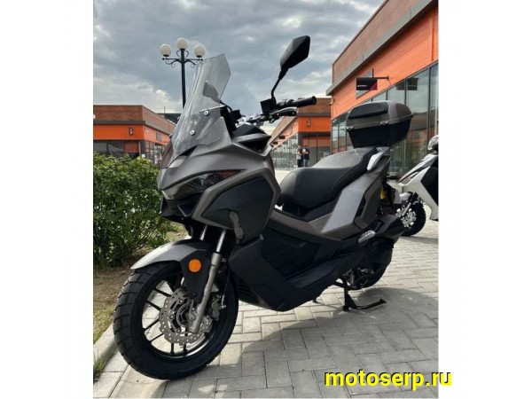 Купить  Скутер SPRMOTORS TRAVEL MAX T4-50H EFI, 14/13" с одним кофром (шт) 01800 (SPR купить с доставкой по Москве и России, цена, технические характеристики, комплектация фото  - motoserp.ru