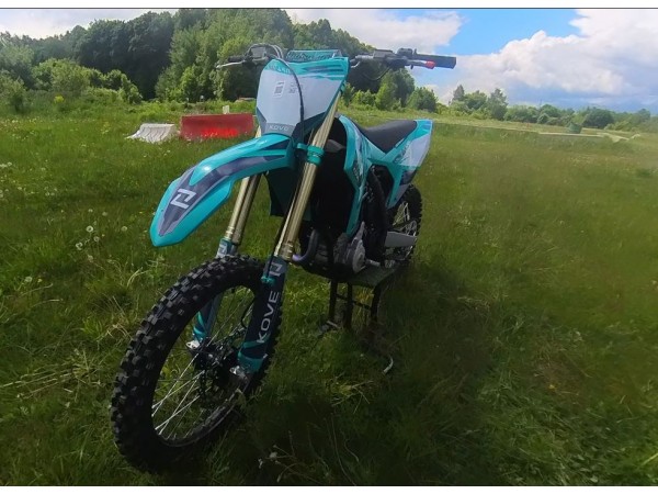 Купить  Мотоцикл Кросс/Эндуро KOVE MX450R ТЕСТ-ДРАЙВ (спортинвент.) 450cc, 21/19, 102кг! 65л.с. (шт) купить с доставкой по Москве и России, цена, технические характеристики, комплектация фото  - motoserp.ru