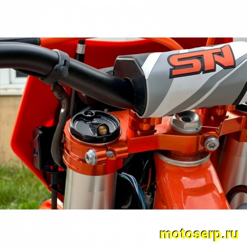 Купить  Мотоцикл Кросс/Эндуро STN V9 PRO 176MN (YBS300)  21/18" (репл KTM 24) с прогрес. , 21"/18" пластик КТМ 24 и рама (К10) новый мотор, усил. сцепл. (шт) купить с доставкой по Москве и России, цена, технические характеристики, комплектация фото  - motoserp.ru