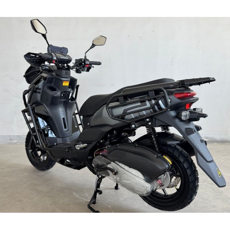 Купить  Скутер MM TANK VECTOR 3  (Вектор 3) 50cc, 4Т,возд. охл. ,торм. диск/диск. дуги, кофр (шт) 01700  купить с доставкой по Москве и России, цена, технические характеристики, комплектация фото  - motoserp.ru