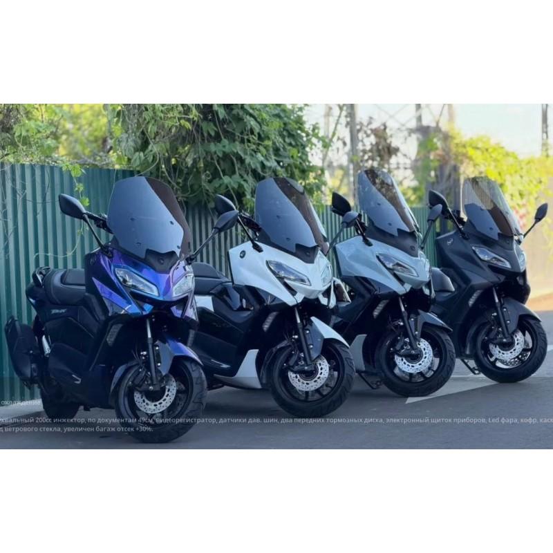 Купить  Скутер Jilang X-MAX EFI 50сс 13/13" жидк. охл, 4х клап, МУЗ, блютуз, 2дис/дис, держ тел, сигн, камера З/В, эл.привод стекла, датч. шин (шт) 02000  купить с доставкой по Москве и России, цена, технические характеристики, комплектация фото  - motoserp.ru