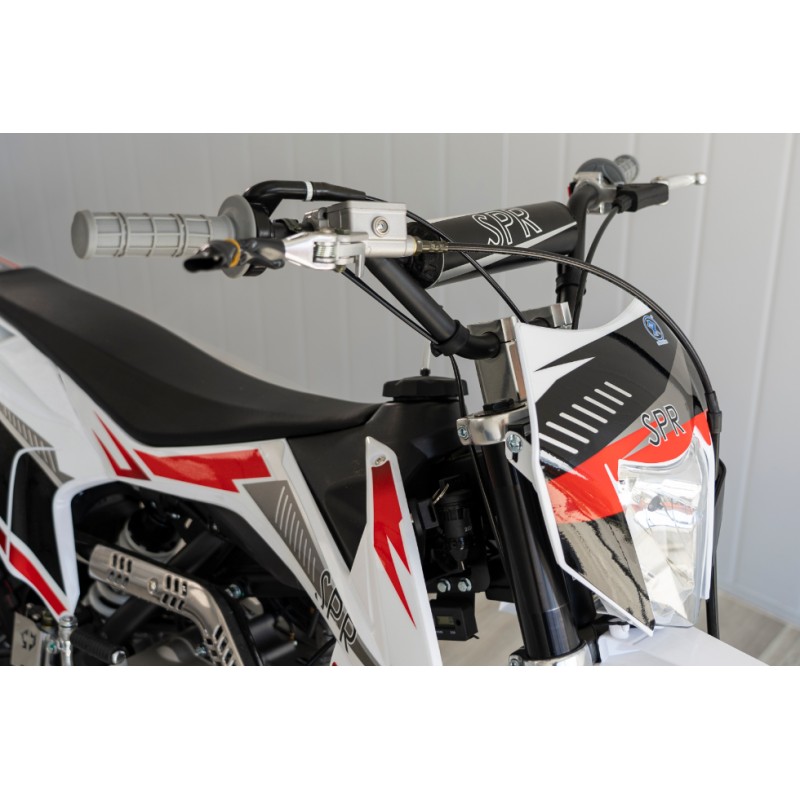 Купить  Питбайк SPRMOTORS MiniCross L (157FML) 140сс  4Т., карб., ожл. возд,, диск/диск., 19"/16" (шт) купить с доставкой по Москве и России, цена, технические характеристики, комплектация фото  - motoserp.ru